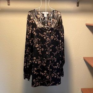 Black & Gold Pajama Top